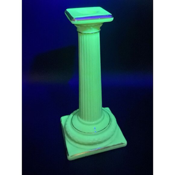 Cambridge Glass 9.5" Doric Column Candlestick Ivory Uranium Glows No. 65 Single - Picture 12 of 16
